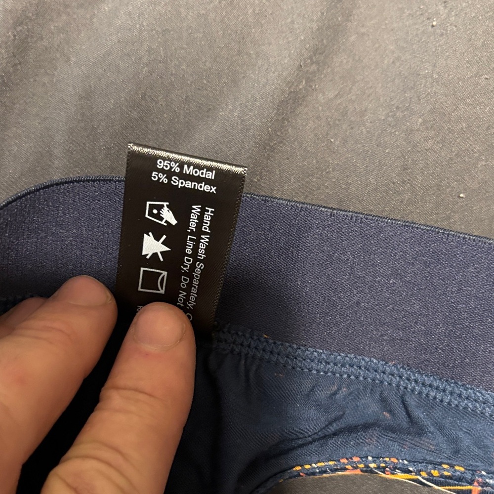 MP thong ((#65) - Picture 3 of 4
